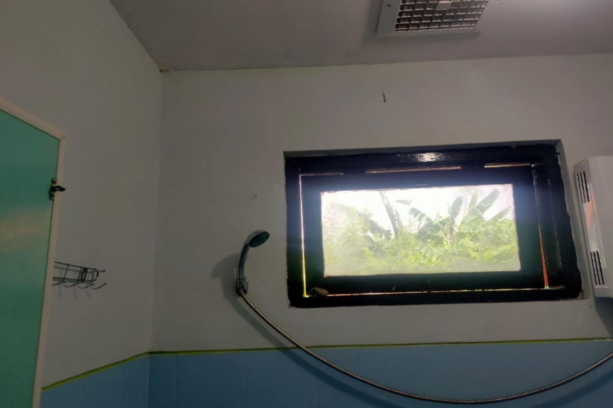 Oyo 91179 Hotel Lagalleria Sumenep Bagian luar foto